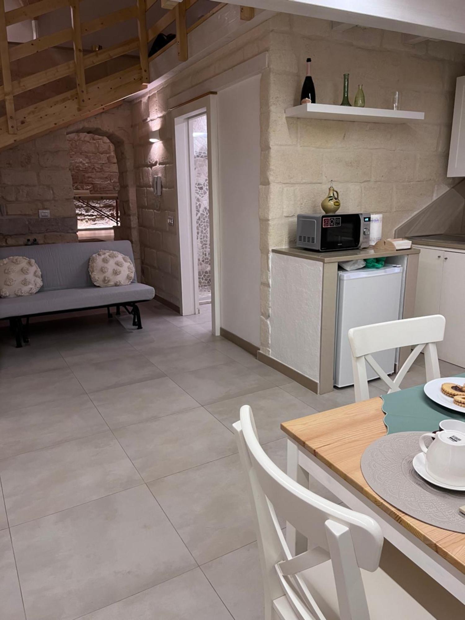 Epoca Suite House ตรานิ ภายนอก รูปภาพ