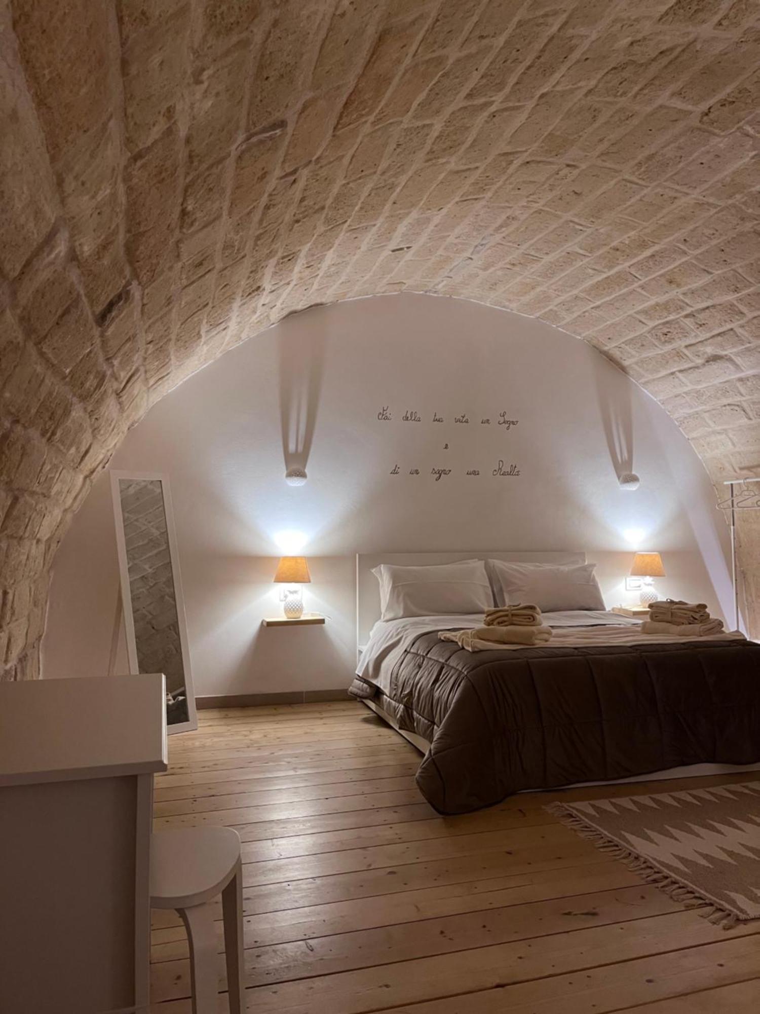 Epoca Suite House ตรานิ ภายนอก รูปภาพ