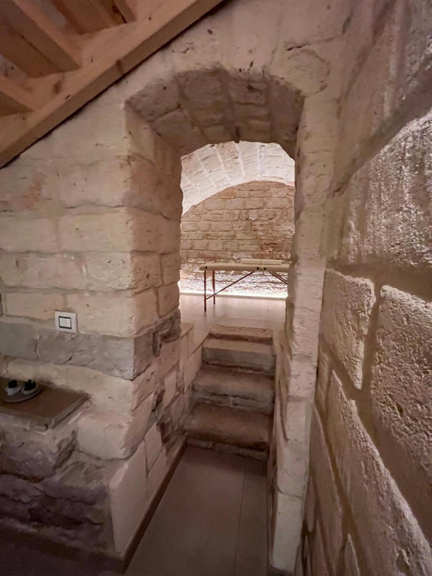Epoca Suite House ตรานิ ภายนอก รูปภาพ
