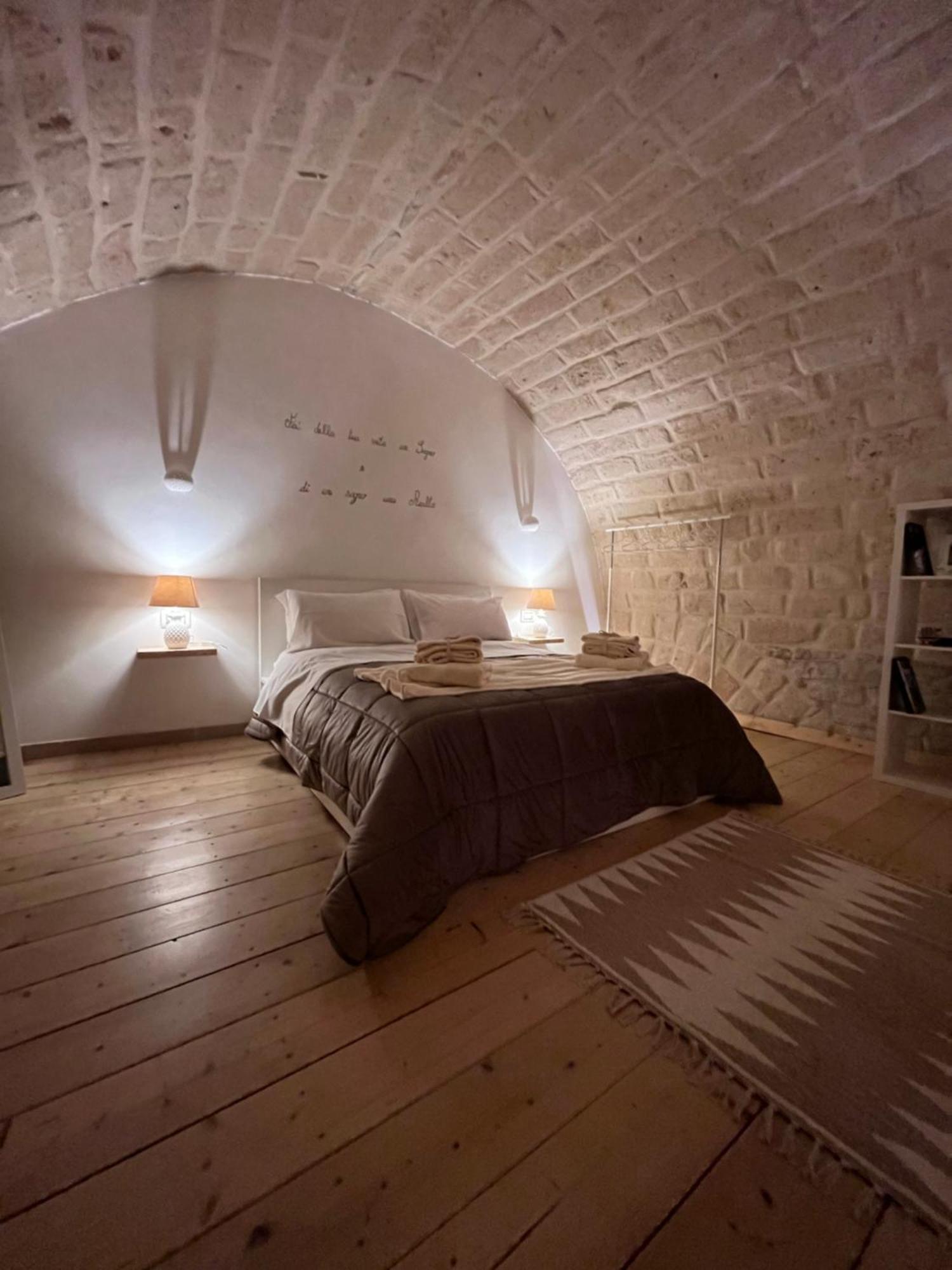 Epoca Suite House ตรานิ ภายนอก รูปภาพ
