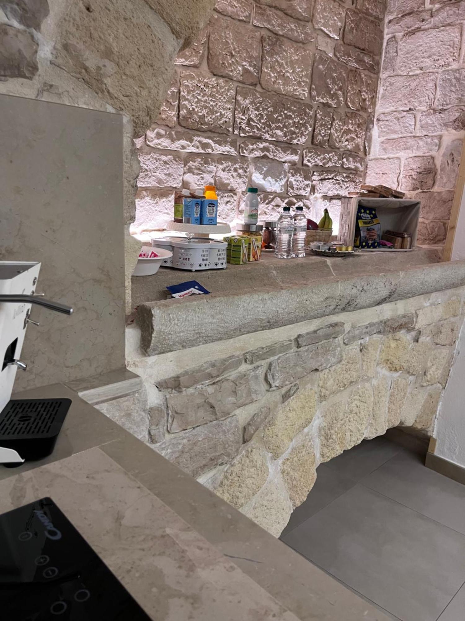 Epoca Suite House ตรานิ ภายนอก รูปภาพ